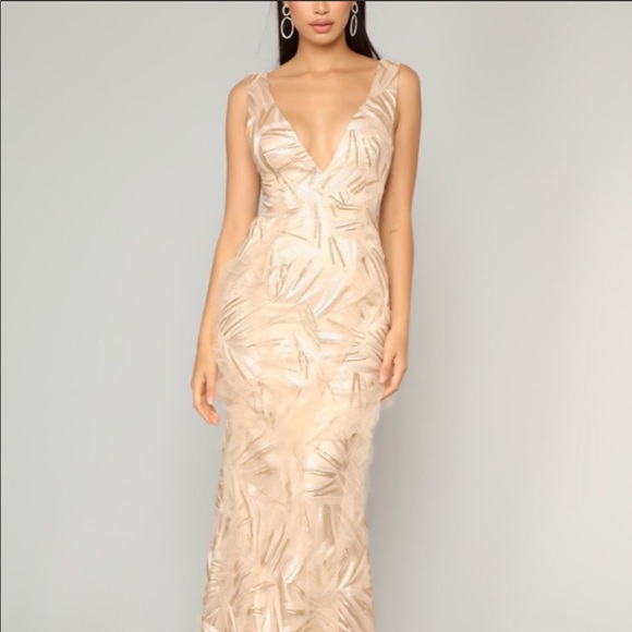 green emerald velvet dress Miss Circle Women's Lainey Gold Satin Sequin Pearls Beaded Maxi Dress main image 1